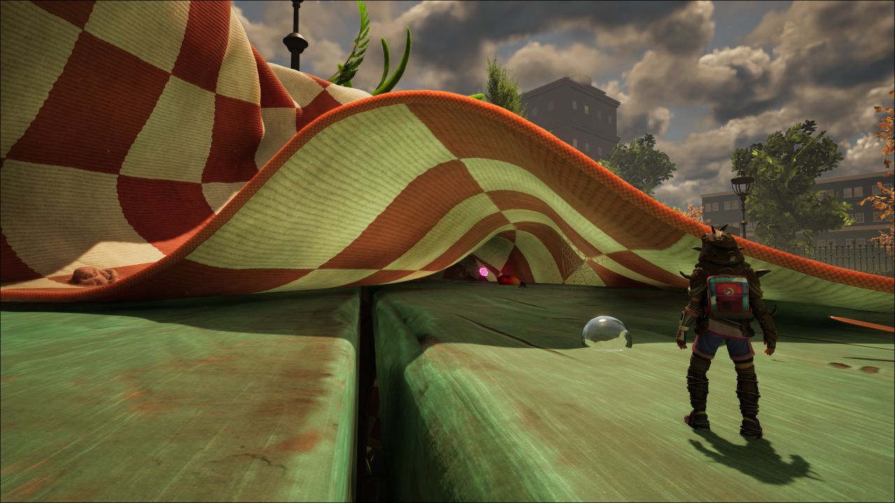 Tablecloth tunnel