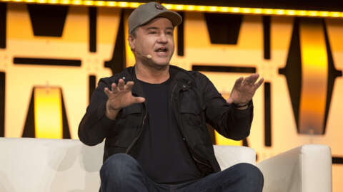 CoD, 전장 보스 빈스 잠펠라, 자동차 사고로 사망